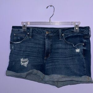 a.n.a Distressed Jean Shorts🛶